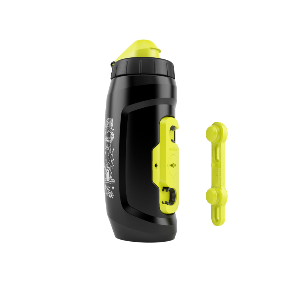 TWIST 10th Anniversary Edition 590 Bottle + Bike Base