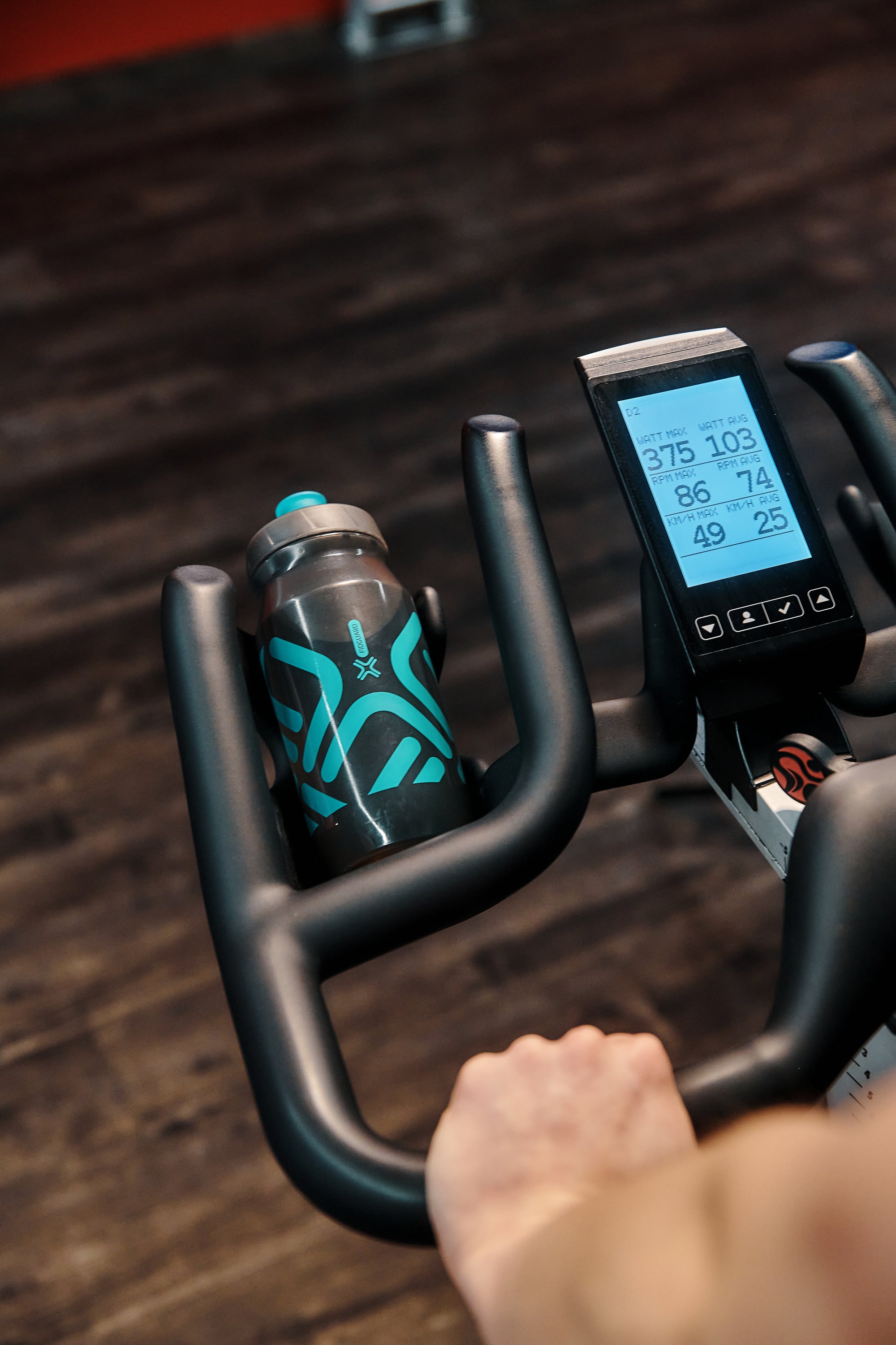 Fidlock Fidguard antibacterial water bottle on spin bike