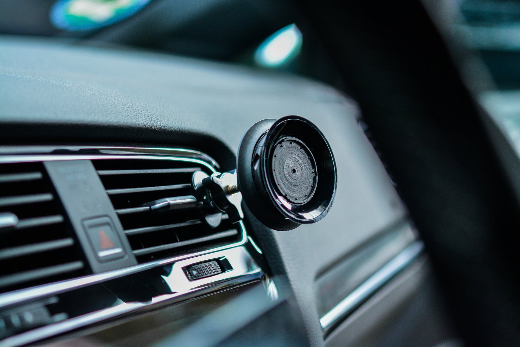 VACUUM Car Vent Base