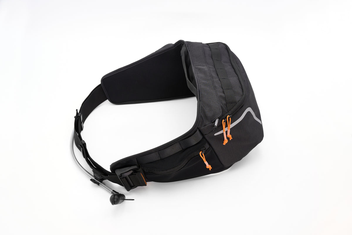 Hip Belt + HERMETIC Hydration Reservoir 1.5